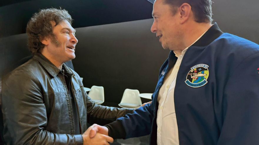 Elon Musk en la Argentina: la mina que le provee litio secó tierras fértiles y se descarta que instale una fábrica