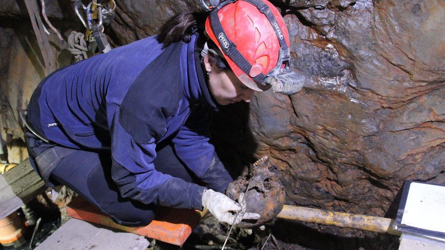 La otra lucha del conductor 'del 47': encontrar a su padre asesinado por el franquismo