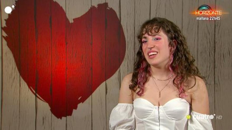 La condición política de una soltera en 'First Dates': "Si vota a Podemos me gusta"