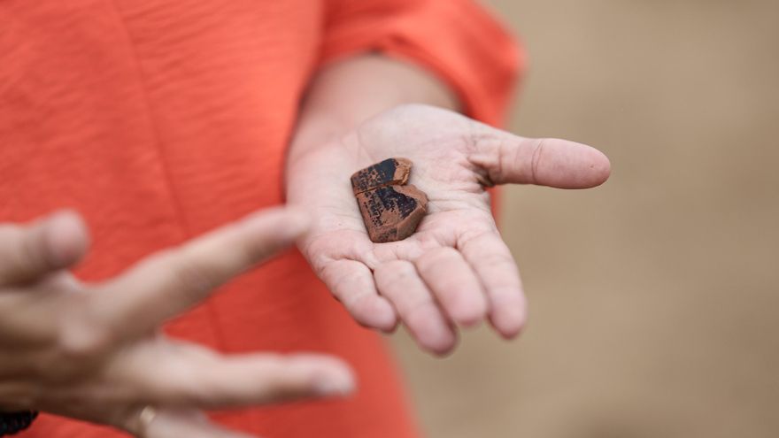 Las nuevas excavaciones en la necrópolis tartésica de Medellín sacan a la luz cerámicas griegas del siglo V a. C.