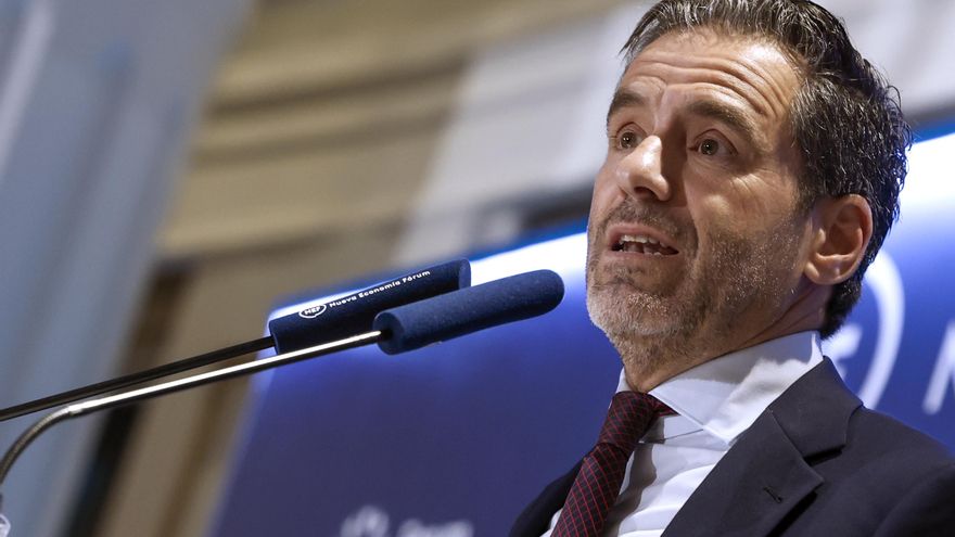 El vicesecretario de Cultura y Deportes y portavoz nacional del PP, Borja Sémper, protagoniza el desayuno organizado por Fórum Europa, este martes, en Madrid. EFE/J.J. Guillén