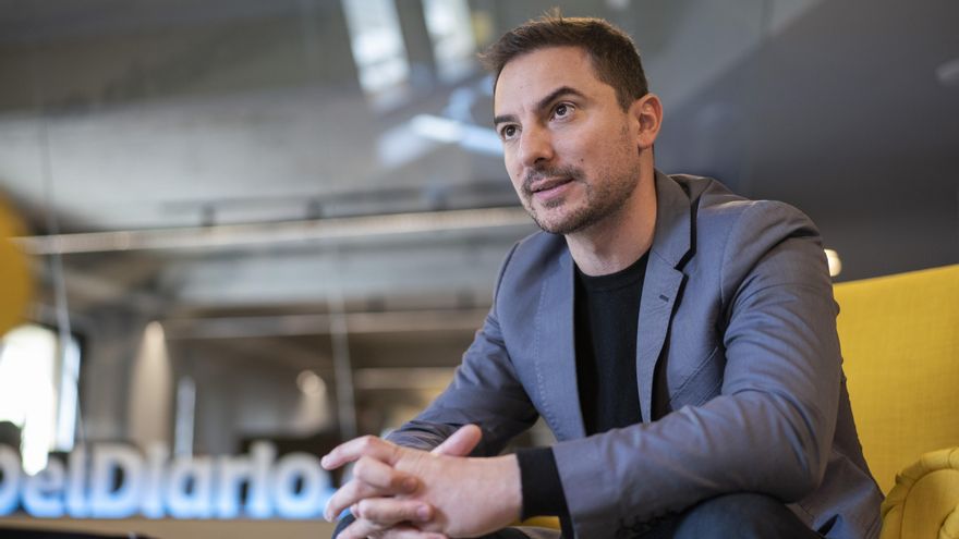 Juan Lobato, secretario general del PSOE Madrid y candidato del PSOE a la presidencia de la Comunidad de Madrid, durante su entrevista en elDiario.es.