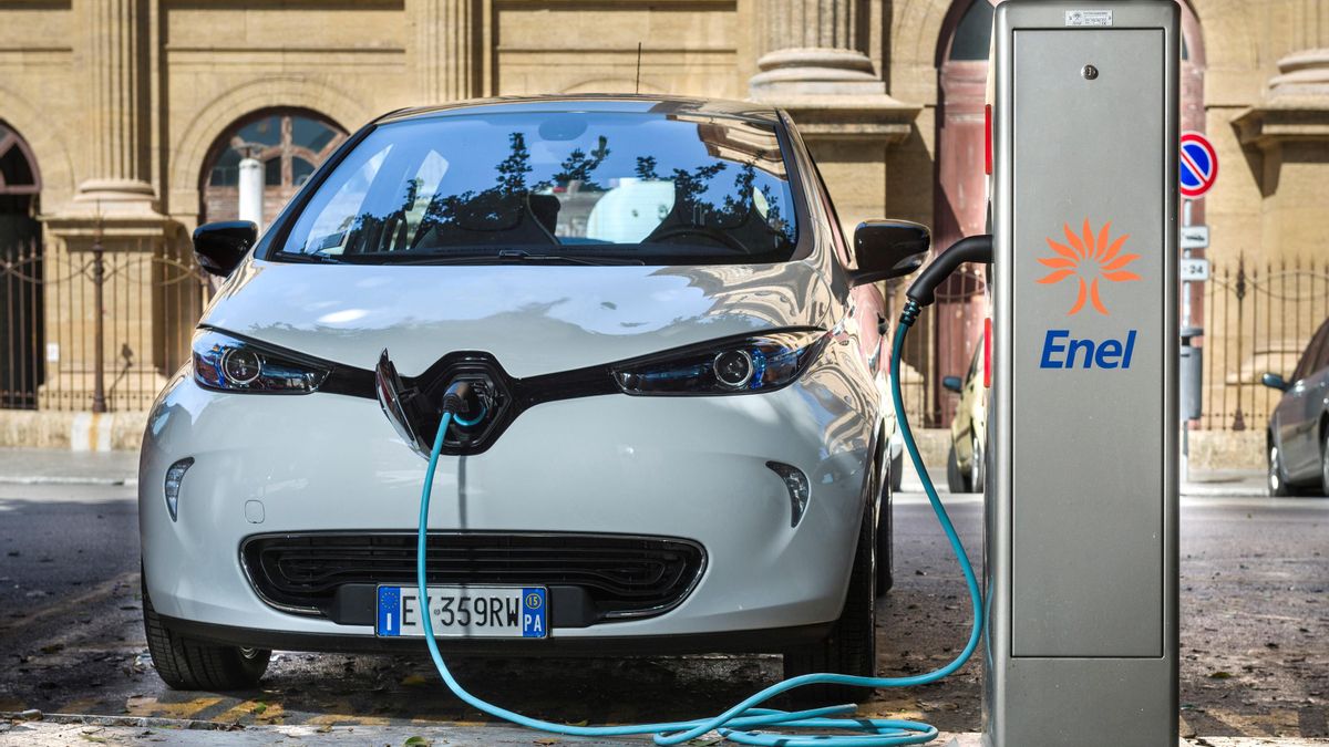 La propuesta apuesta por furgonetas y por coches pequeños, asequibles y fabricados en la UE.