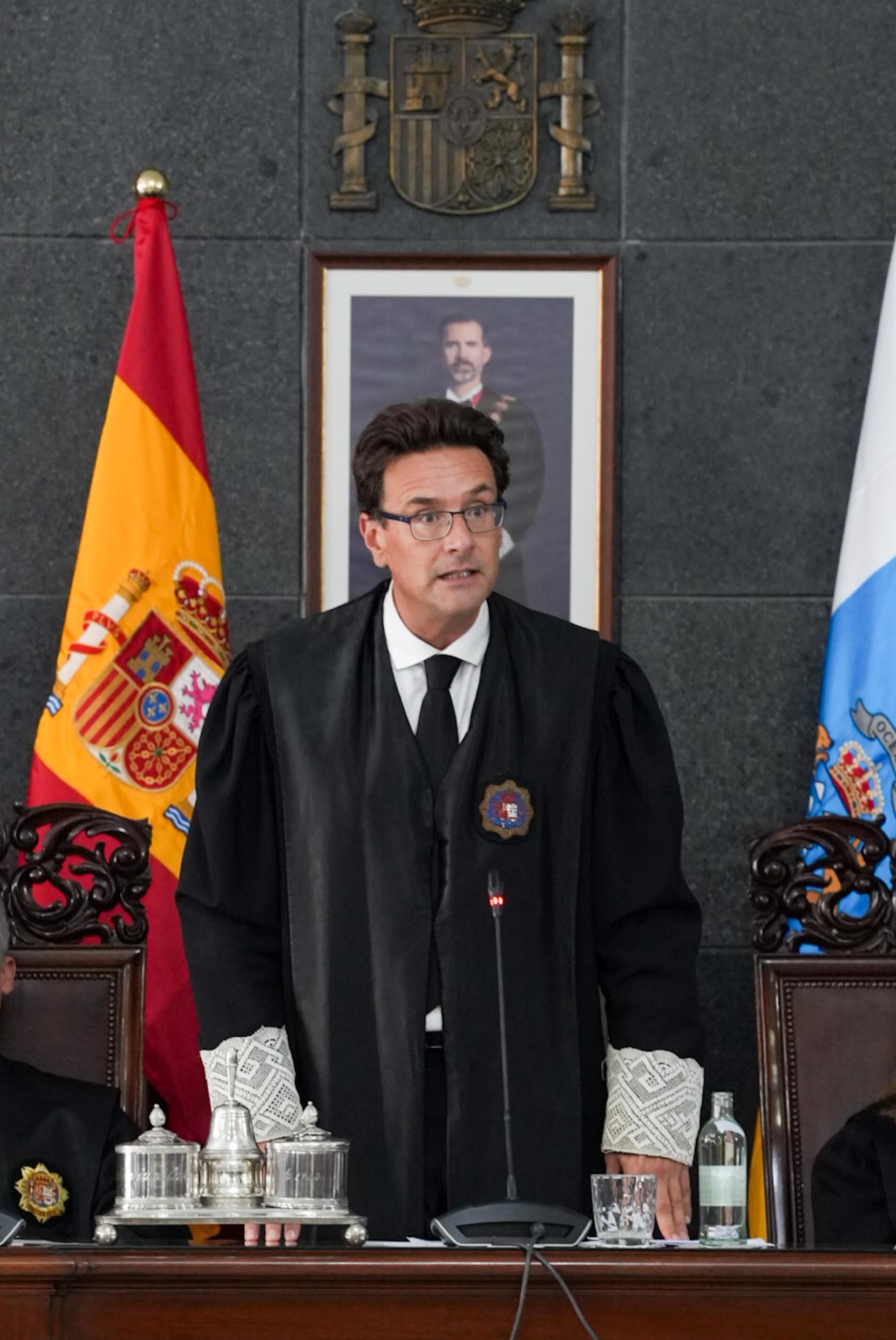 El presidente del Tribunal Superior de Justicia de Canarias (TSJC), Juan Avello, este viernes en el acto de apertura del nuevo año judicial.