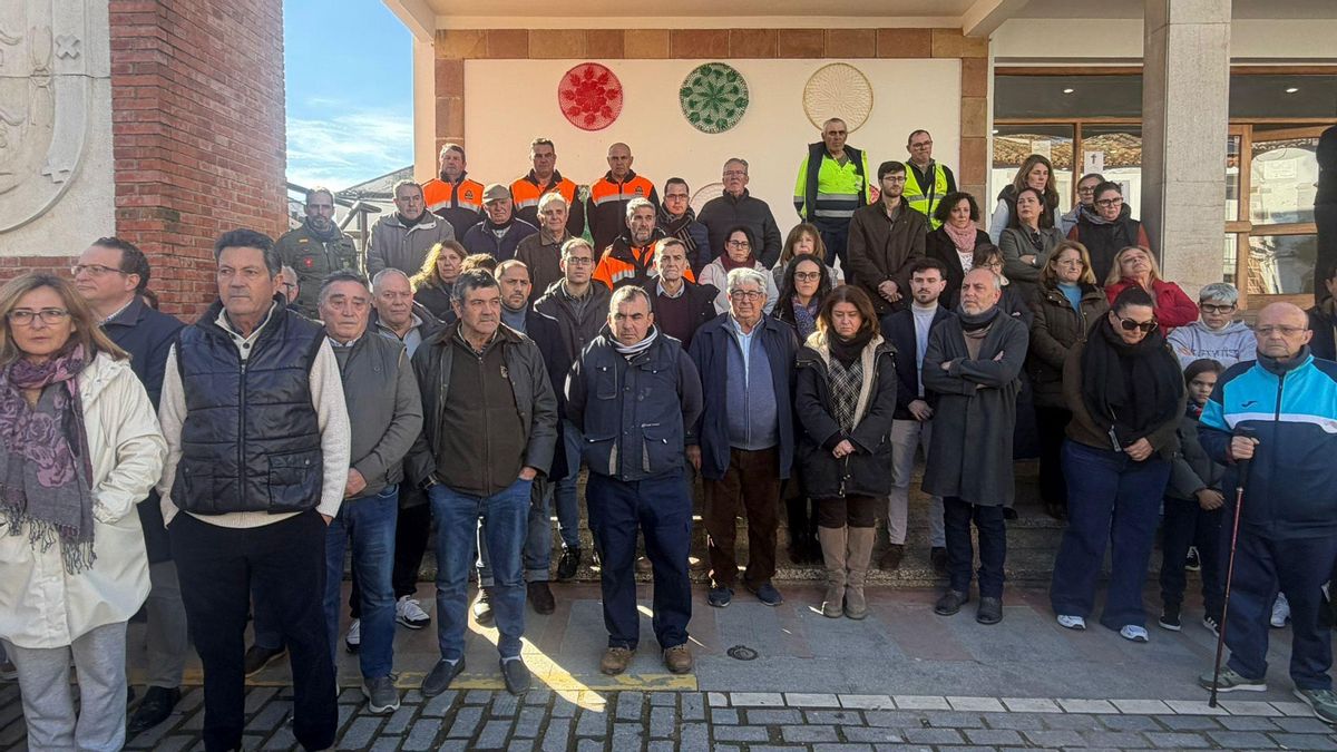 El PSOE pide al Parlamento incluir la Medalla de Andalucía para Adamuz en una declaración para honrar a las víctimas