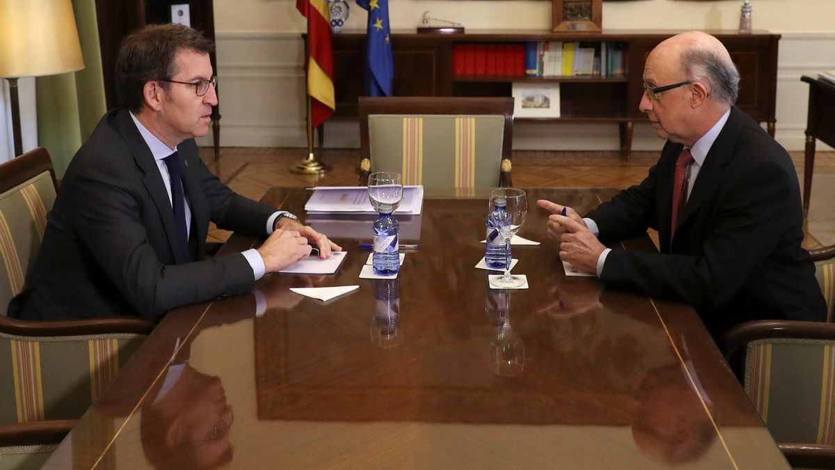 El PSOE denuncia que la Xunta oculta 13 contratos de la etapa Feijóo con el despacho del exministro Montoro