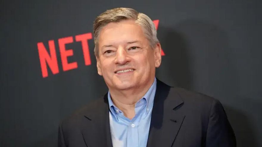 Ted Sarandos, CEO de Netflix, apuesta por la IA: "Ayudará a los creadores a hacer películas y series mejores"