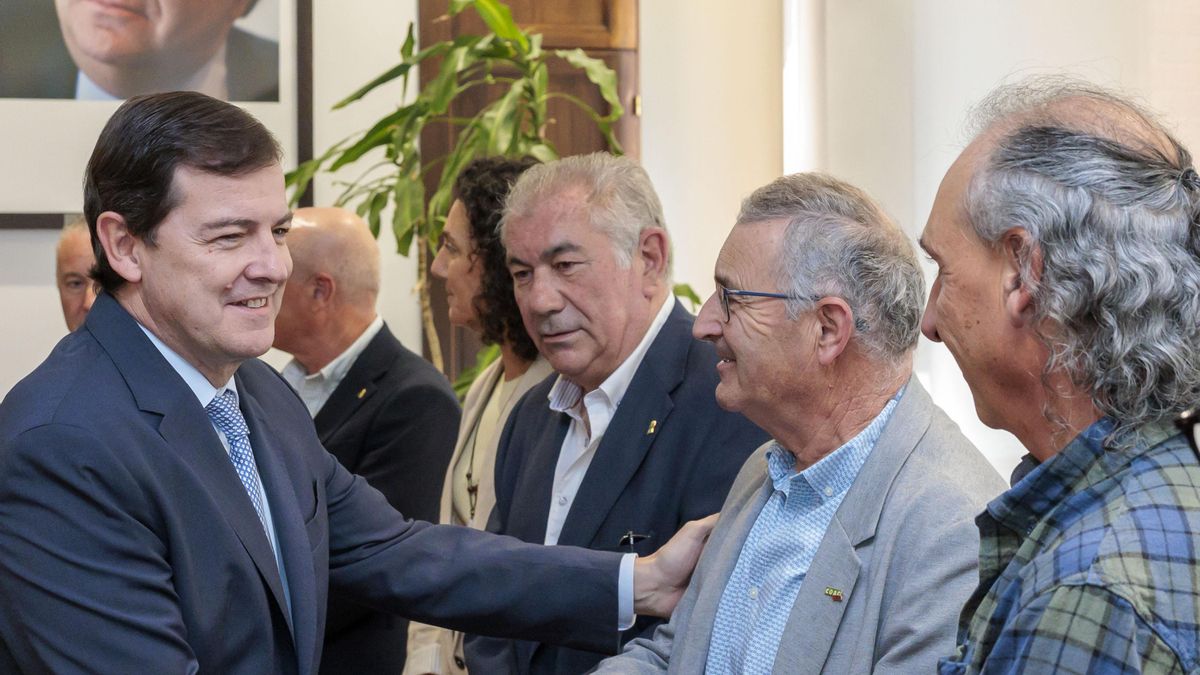 Encuentro de Alfonso Fernández Mañueco con las opas y Urcacyl.