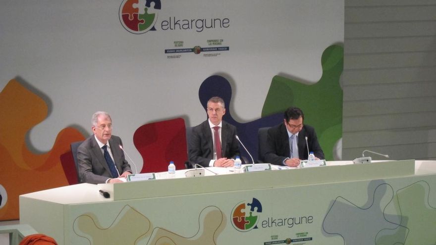 Urkullu pide sacar la RGI del debate "cortoplacista y oportunista" y dice que es "una inversión social necesaria"