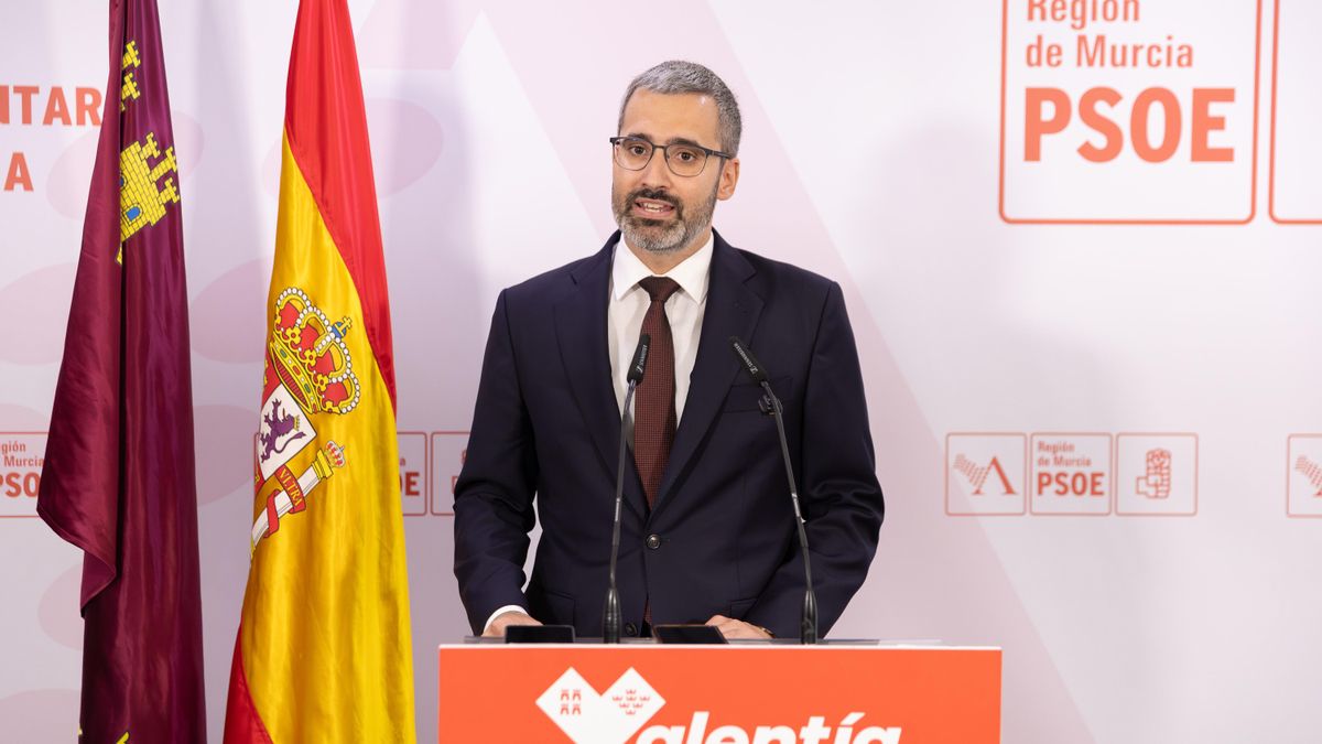 Los socialistas han afeado que López Miras no "de explicaciones" ni "pida perdón" por la trama de las prótesis