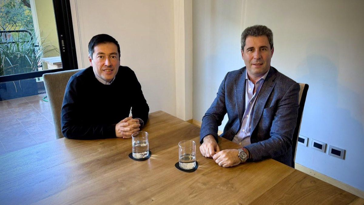 El senador sanjuanino Sergio Uñac con el intendente de Malvinas Argentinas, Leo Nardini