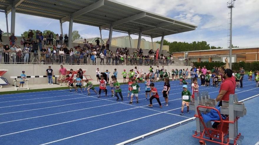 La Diputación de León fracasa por quinta vez al intentar contratar autobuses para el deporte escolar