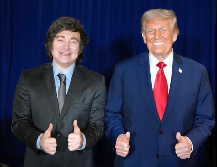 El presidente argentino, Javier Milei, junto al presidente de Estados Unidos, Donald Trump.