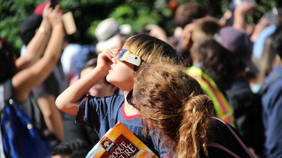 La Rioja refuerza el servicio Oftalmología de jueves a domingo por el eclipse aunque no detalla el número de profesionales