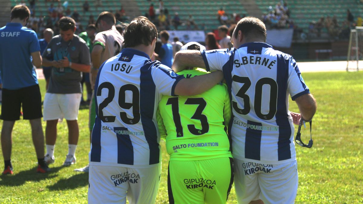 Tres jugadores de la Real Sociedad en la Donosti Authentics Cup