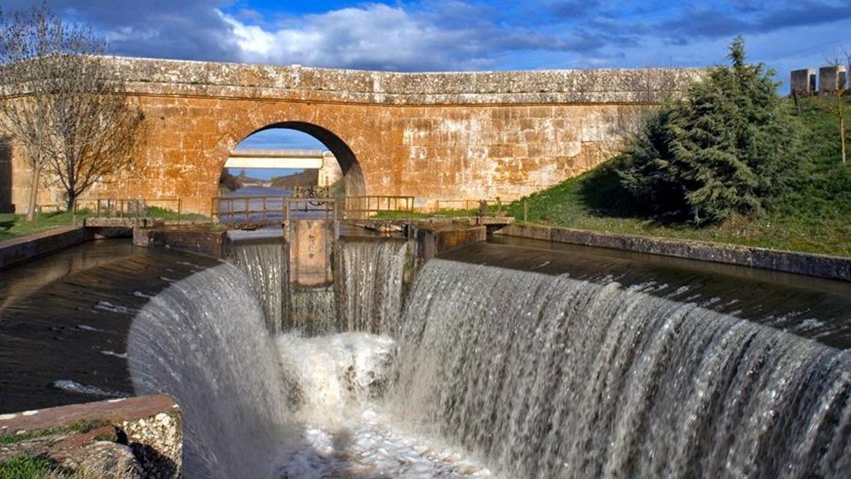 Esclusas del Canal de Castilla.