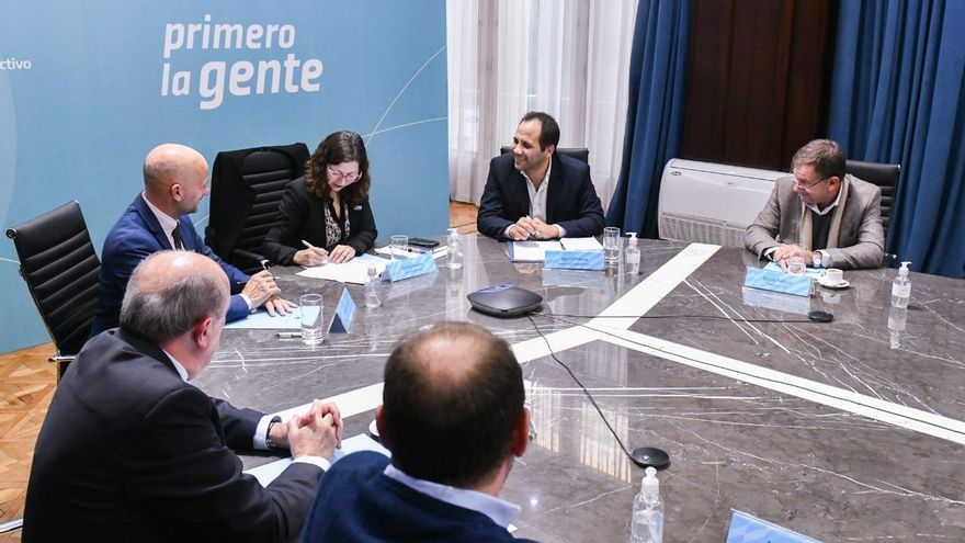 Acuerdan incorporar 120 productos lácteos a la canasta de Precios Cuidados