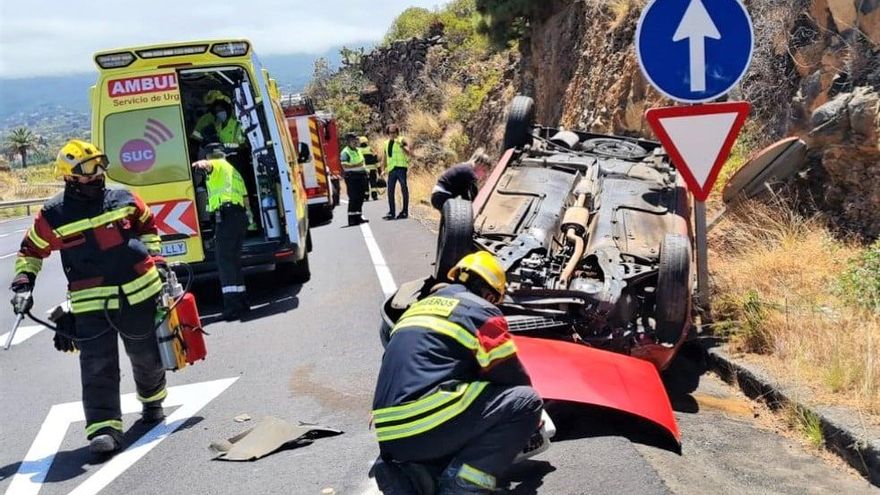 Dispositivo de emergencia.  BOMBEROS LA PALMA