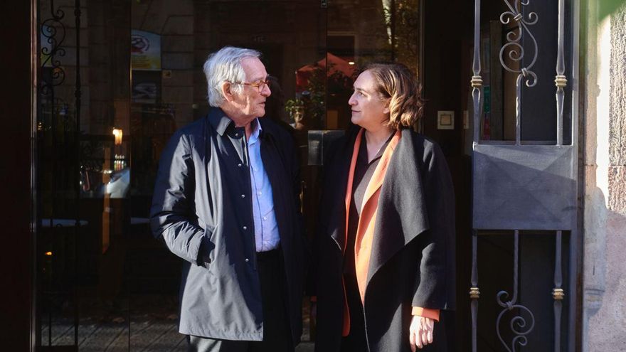 Ada Colau y Xavier Trias comen juntos para establecer un "debate constructivo" de cara a las elecciones