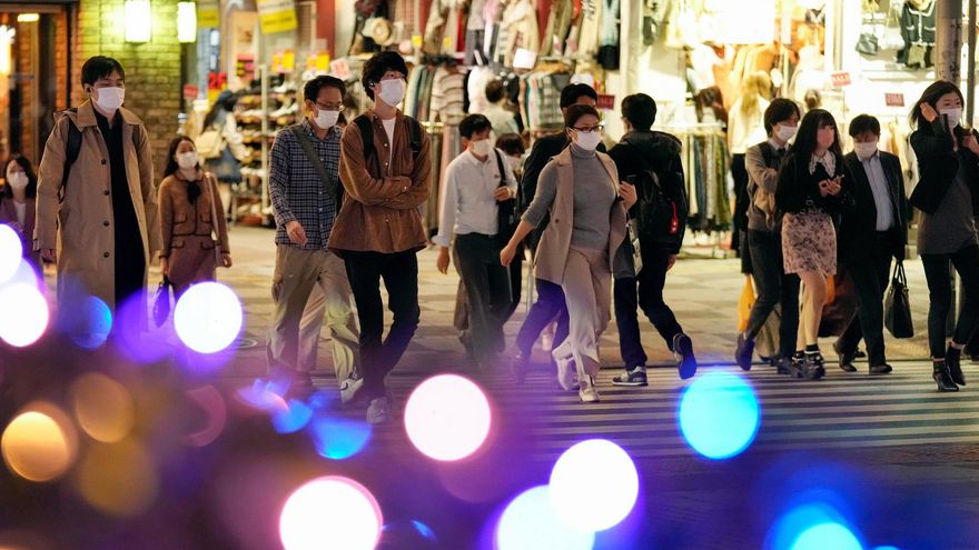 Japón "no baja la guardia" ante la variante y endurece la entrada para 6 países
