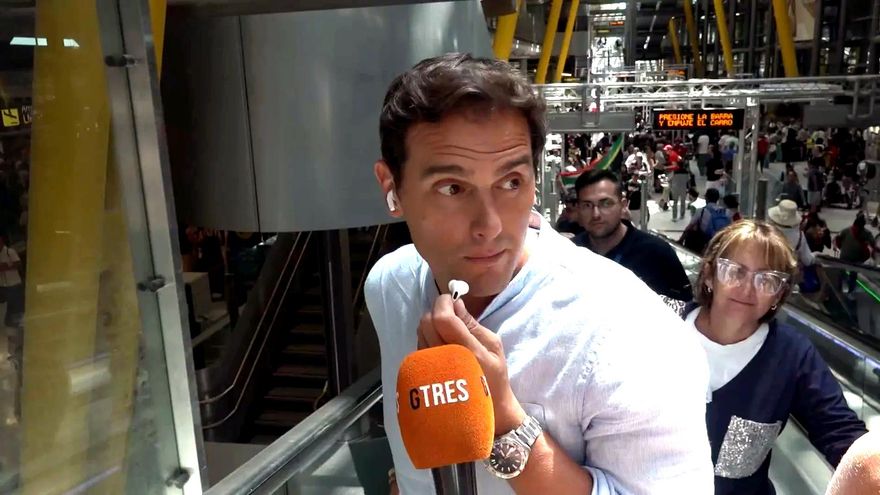 Albert Rivera, protagonista en 'Espejo Público' por su tenso encuentro con una reportera: "¿Pero qué pregunta es esa?"