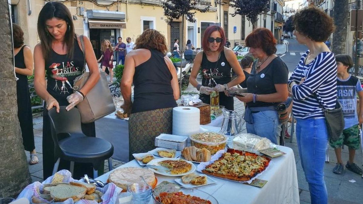 'Las Ritas' celebran una nueva cita solidaria en Cáceres: cuando la diversión se convierte en compromiso social