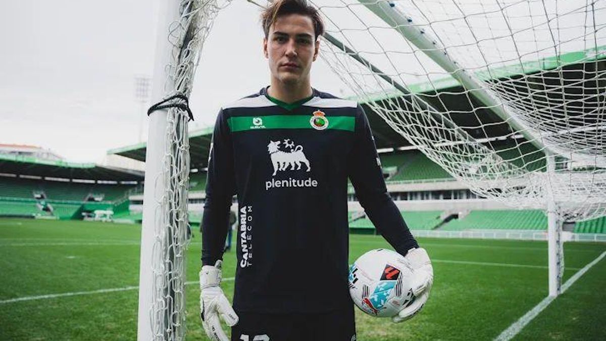 Simon Eriksson, portero del Racing de Santander.