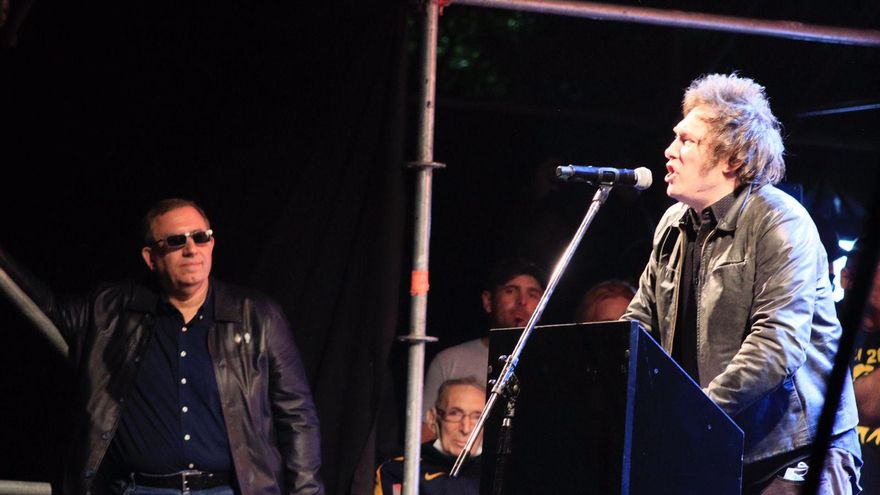 Carlos Maslatón, militante del partido de Milei: "La paz en una sociedad se consigue si están todos armados"