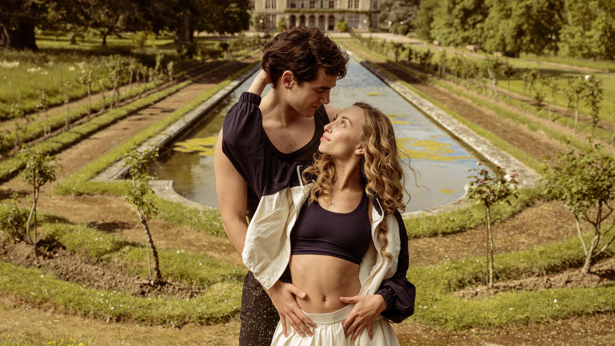 Imágenes promocionales de 'El refugio atómico' en Netflix