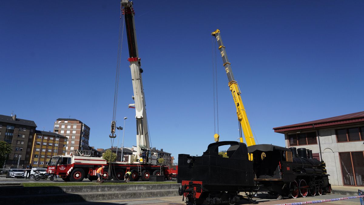Traslado de la locomotora PV 31 de Ponferrada a los Talleres Ferroviarios de Villablino.