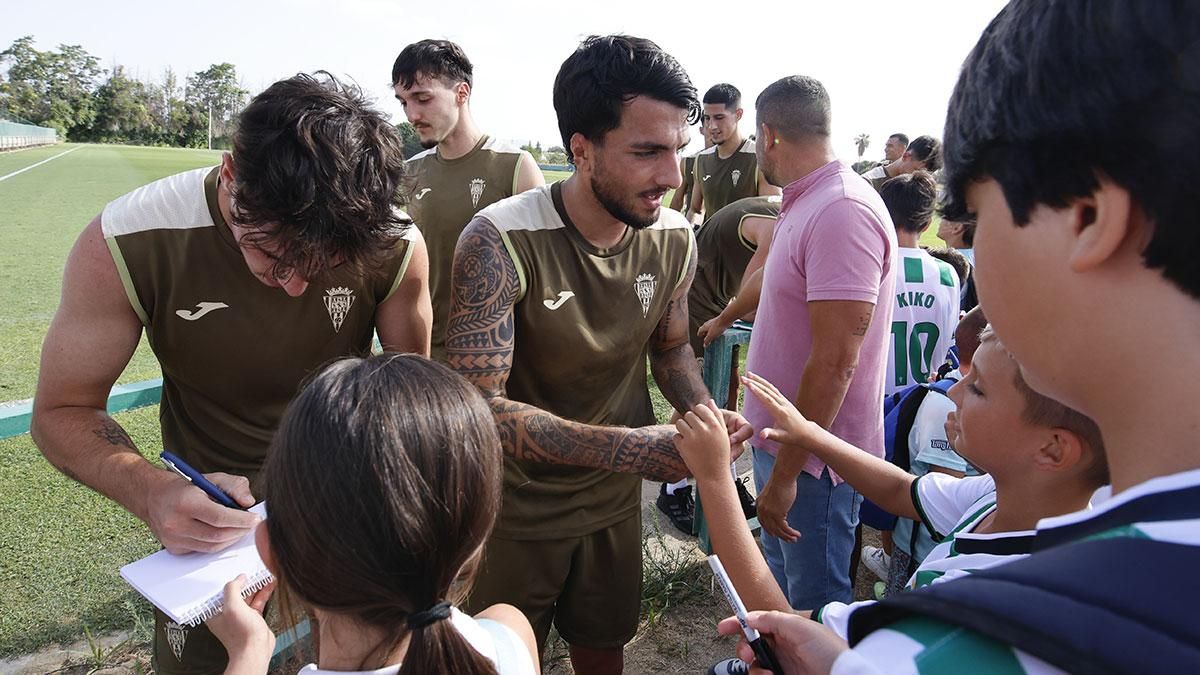 Entrenamiento del pretemporada del Córdoba CF a puerta abierta