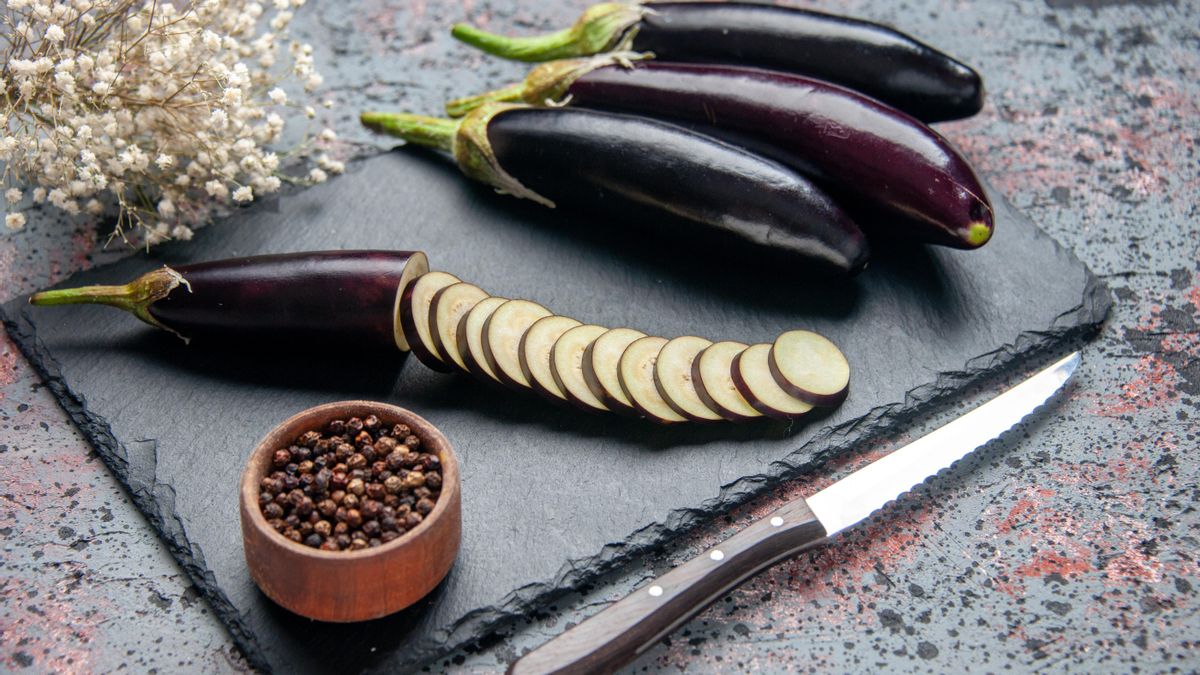 Berenjenas cortadas en laminas
