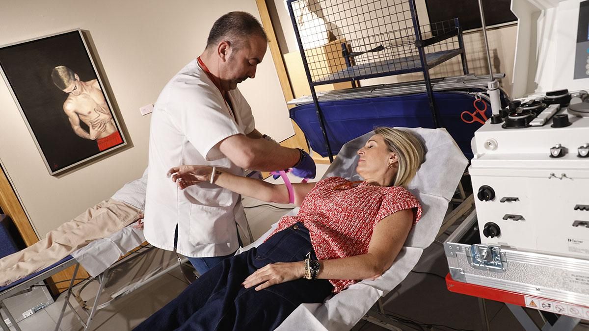 Donación de sangre en la sede de la Fundación Cajasol de Córdoba
