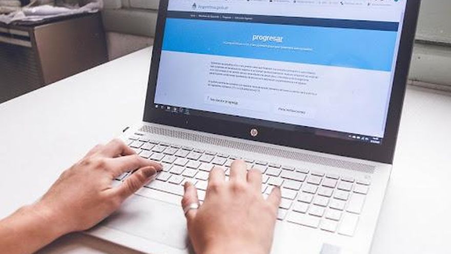 El Gobierno abrirá una segunda inscripción para que se anoten los estudiantes secundarios y universitarios para las Becas Progresar