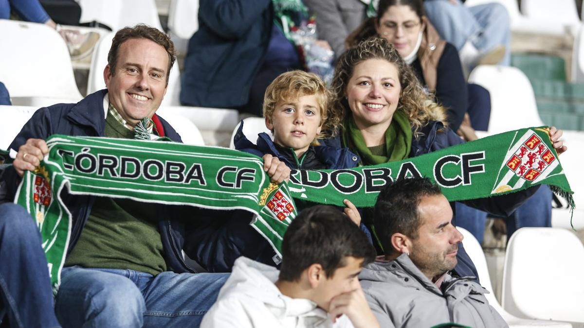 Grada Blanquiverde del Córdoba CF - Cádiz CF