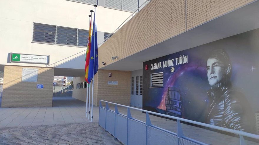 La Junta defiende el modelo que aleja a los alumnos de Las Palmeras del instituto más cercano