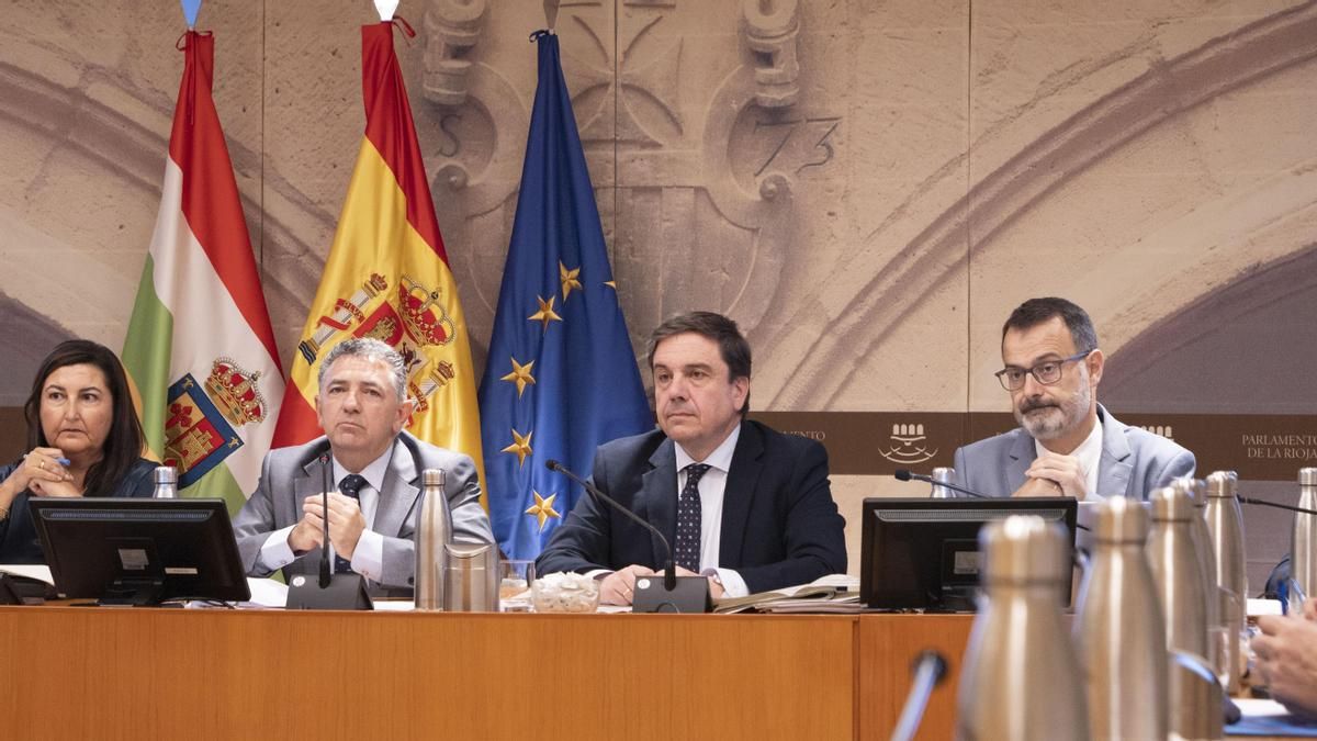 Galiana presenta en el Parlamento un presupuesto educativo de casi 500 millones impulsado por las obras escolares y los nuevos grados