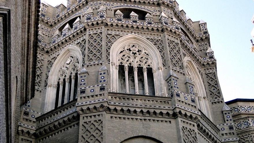 La catedral de Zaragoza que queda opacada por El Pilar pero es igual de importante