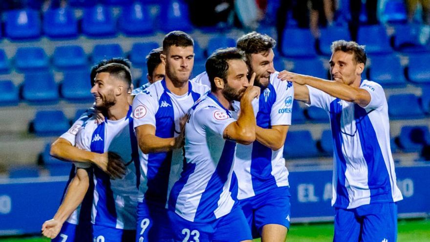 El CD Alcoyano, a intentar aprovechar los errores del Córdoba CF