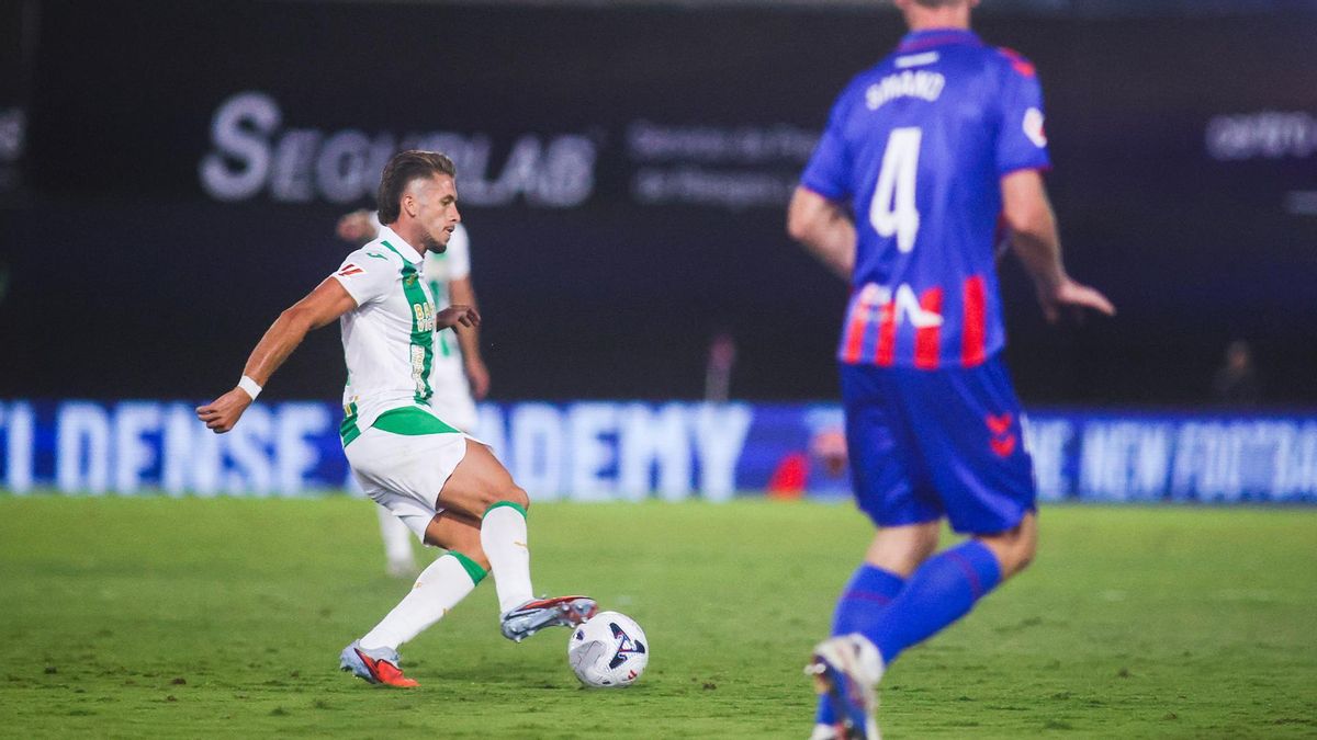 El CD Eldense - Córdoba CF, en imágenes