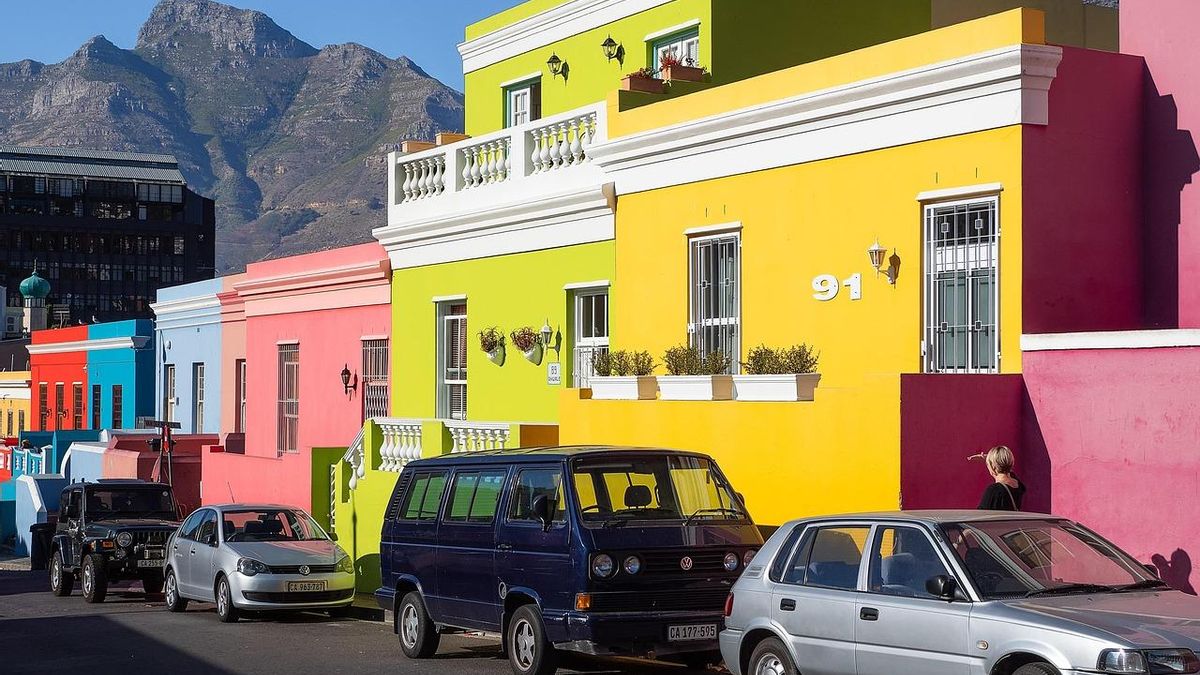 Kulturno-umetniške novosti in spori: Od Cape Towna do umetniških rezidenc v Malagi