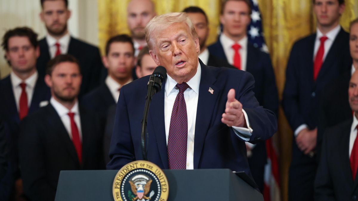 Trump anuncia aranceles de hasta el 25% para los países europeos que se oponen a la anexión de Groenlandia: "Arriesgan la seguridad del planeta"