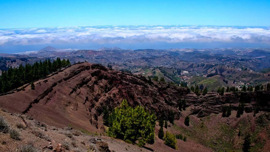 Desde el Mirador de Los Pinos de Gáldar se pueden ver gran parte de las medianías de Gran Canaria.