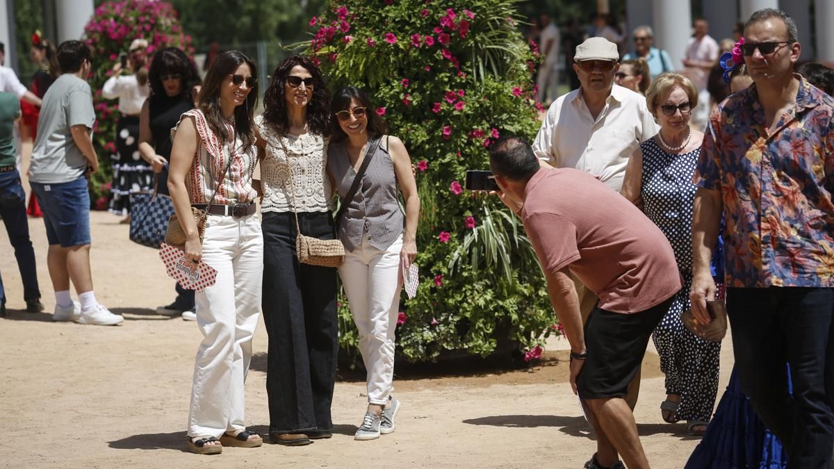 Ambiente del primer sábado de feria 2026