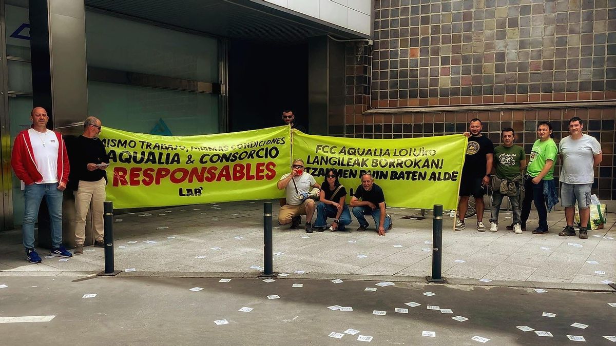 La plantilla de FCC Aqualia Loiu pone fin a la huelga tras acordar la equiparación con el resto de las subcontratas de Consorcio de Aguas