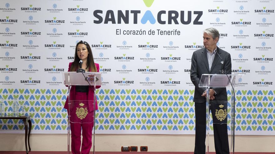 La alcaldesa de Santa Cruz de Tenerife, Patricia Hernández, y el concejal de Hacienda, José Sabaté.