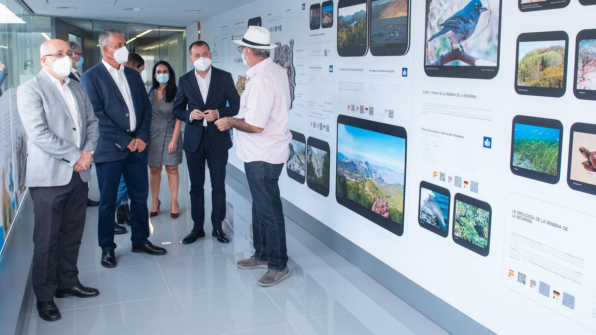 El presidente del Cabildo de Gran Canaria y el alcalde de La Aldea en la presentación del Centro de Interpretación de Caserones.