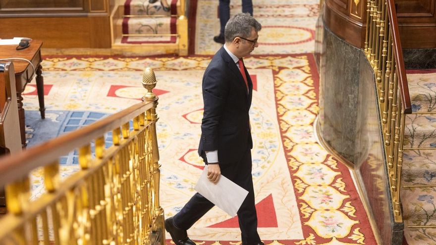 Junts anuncia su 'no' a la moratoria antidesahucios mientras el Gobierno logra los apoyos para las pensiones