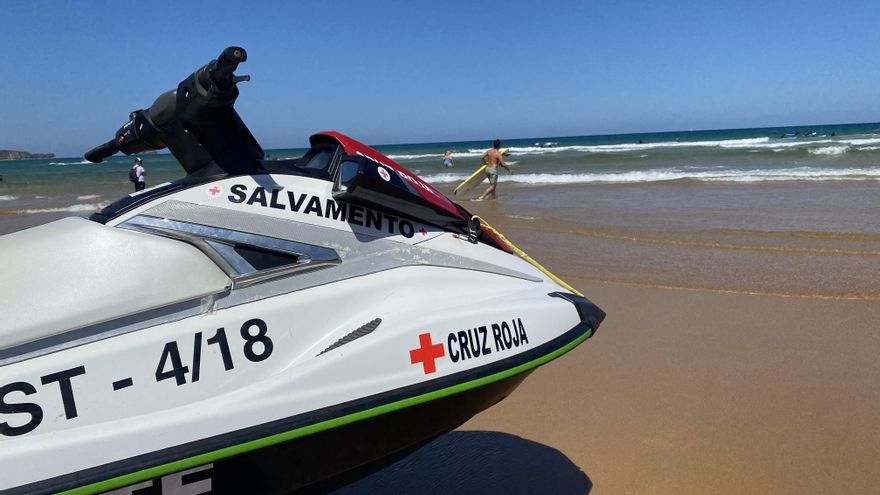Cruz Roja sigue velando por playas seguras con el apoyo "cada día más" de los bañistas