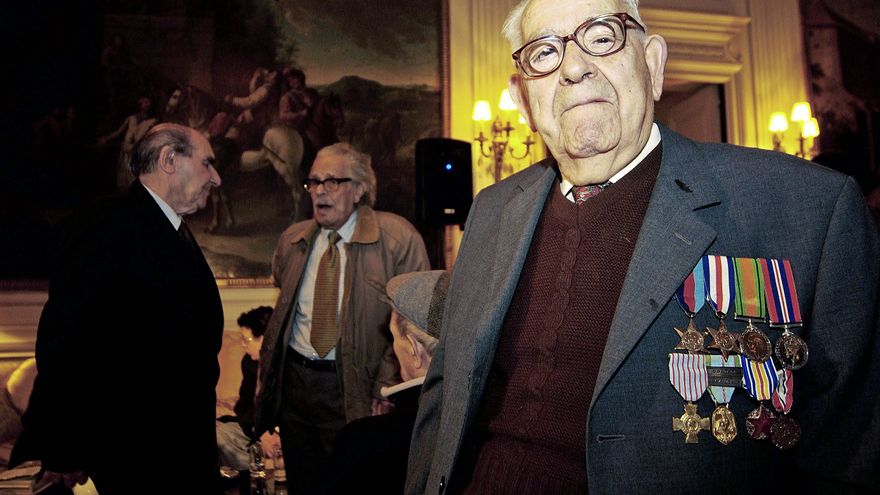 Un libro retrata a los españoles que lucharon contra el nazismo con los británicos